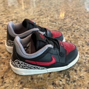 Air Jordan Legacy 312 toddler infant size 7